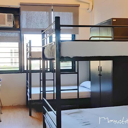 Monchere Dormitory Manila Esterno foto