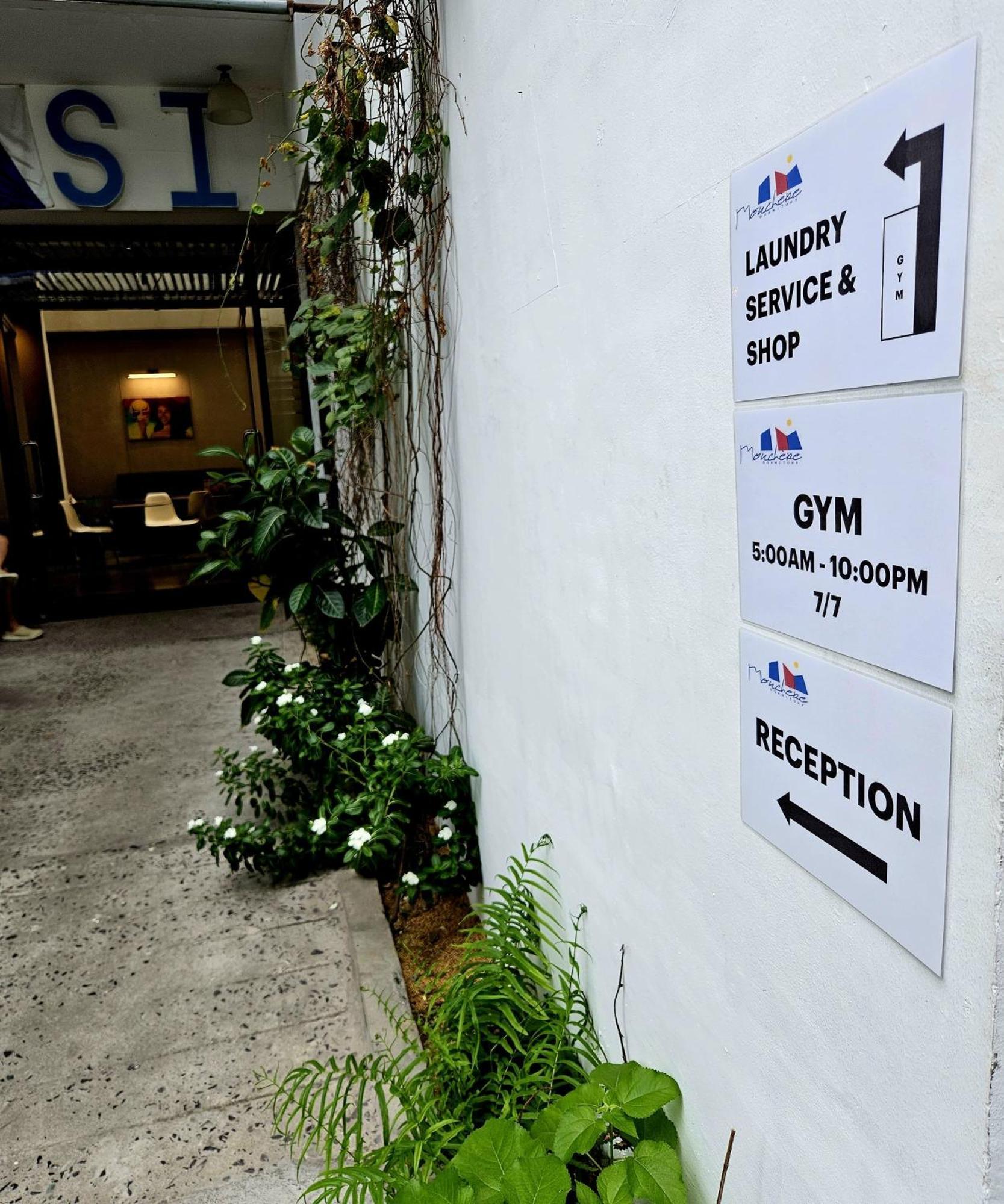 Monchere Dormitory Manila Esterno foto