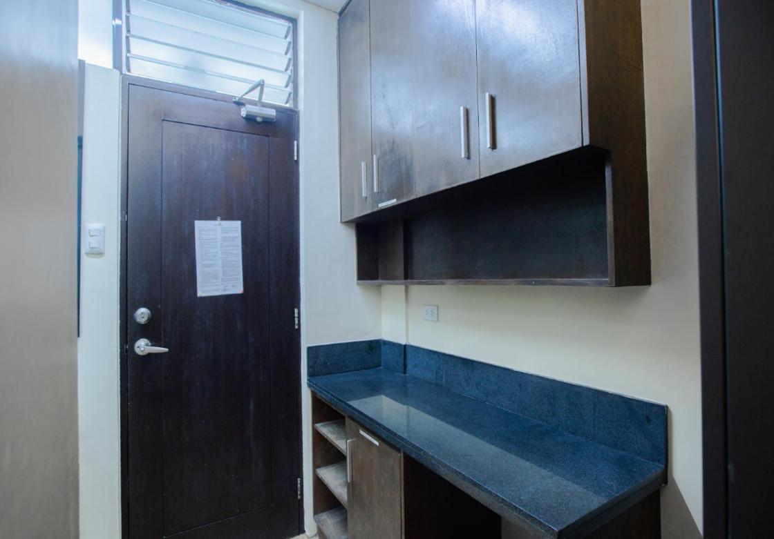 Monchere Dormitory Manila Esterno foto